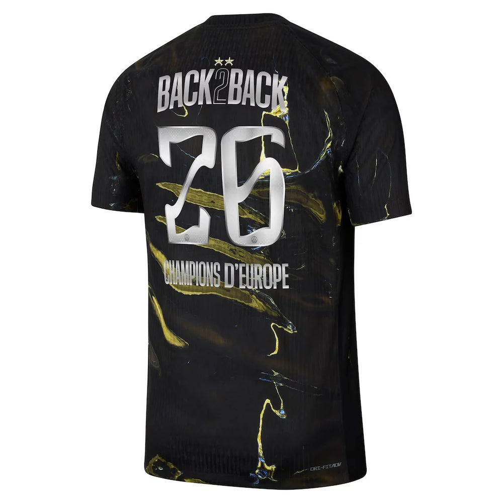 PSG - 2 ÉTOILES BACK TO BACK CHAMPIONS D'EUROPE 25/26 - NOIR MULTICOLORE