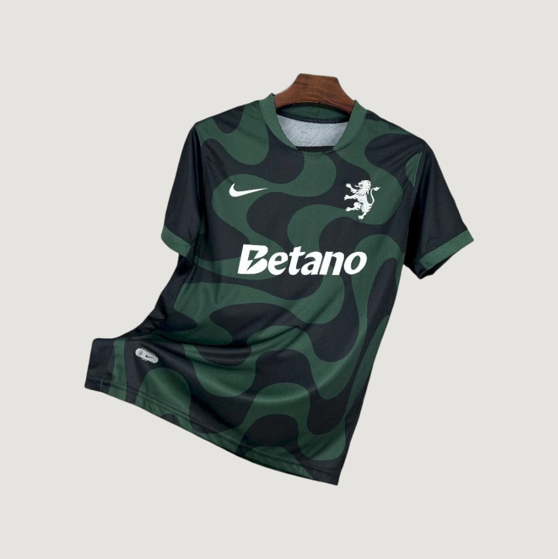 Sporting Portugal – Maillot Extérieur 25/26 – Vert & Noir